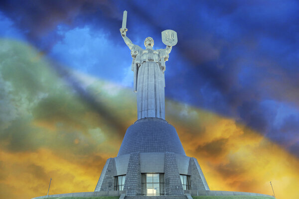 Ukraine Kiev Motherland Statue Freedom Landmark-1456491-Pxhere.Com