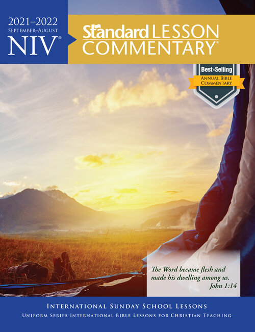 NIV Standard Lesson Commentary, 2021-2022 (SLC)
