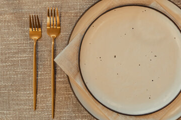 Dining Table Place Setting