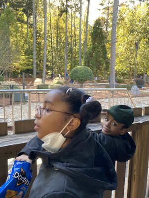 DAA268EE B9EB-4669-B464-ED6B4A07E498