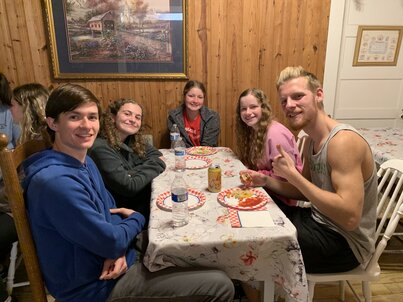 E0930B8D-0B9B-4B5D-82A1-2D746216FAFF