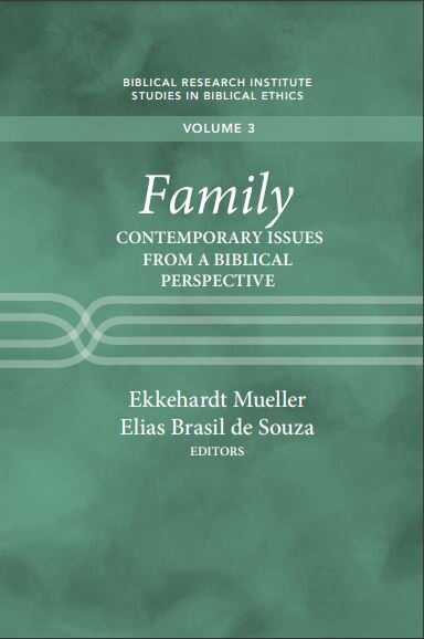 Family: With Contemporary Issues on Marriage and Parenting (Studies in Biblical Ethics, vol. 3)