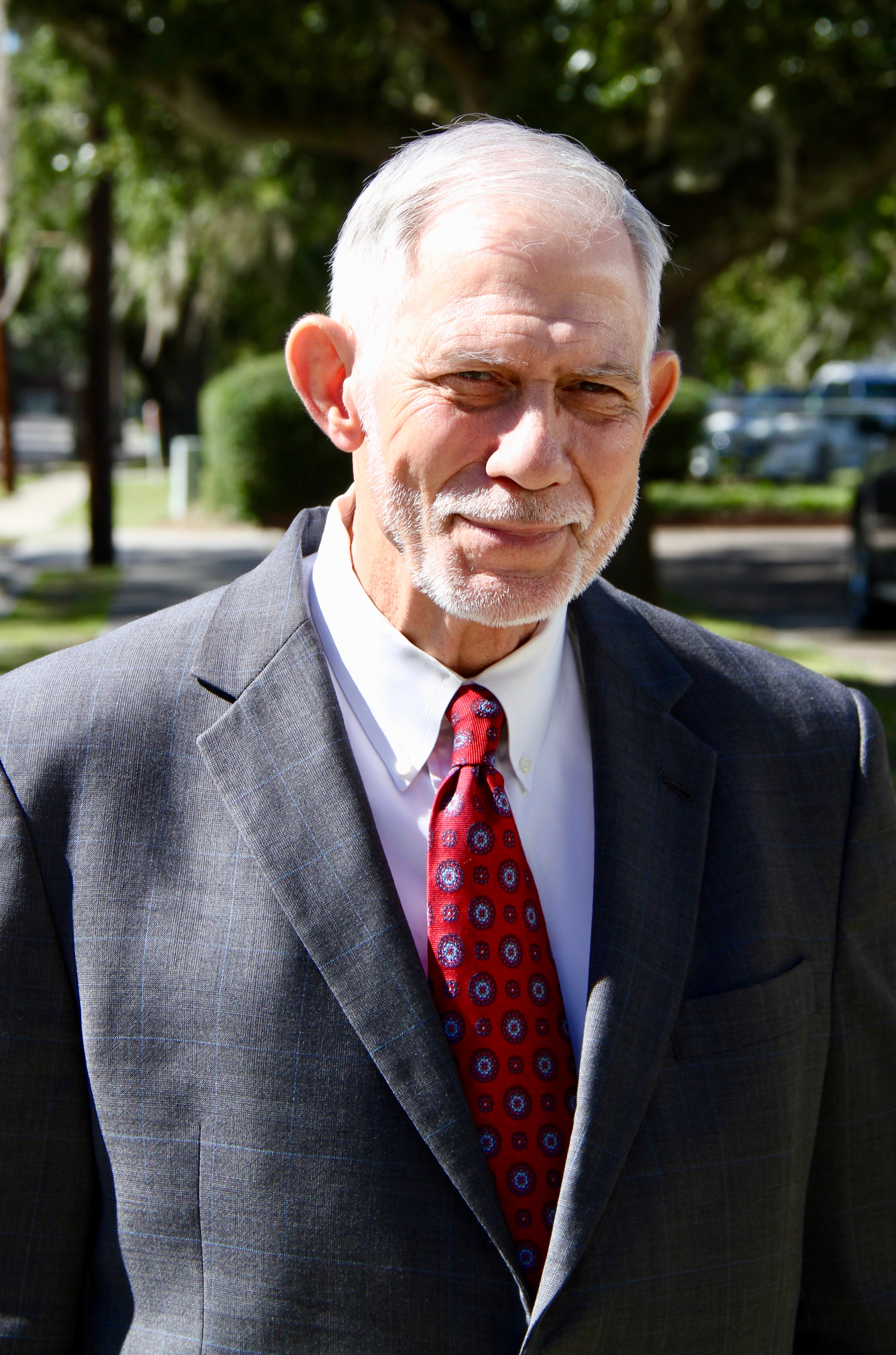 Pastor Hal