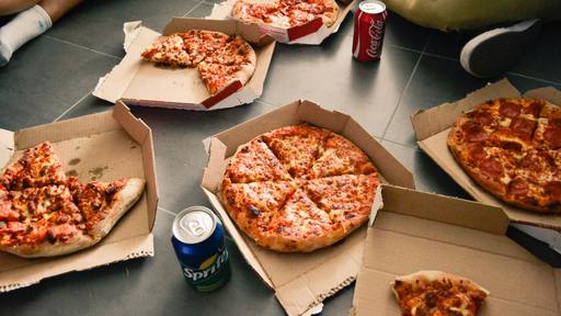 Online giving through random acts of pizza gains traction