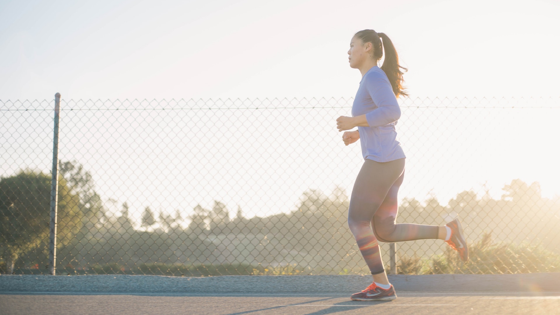 Teen runner gives up place in race to help competitor - Logos Sermons