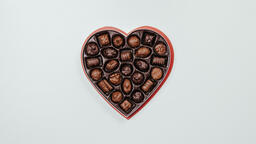 Candy and Hearts  image 2