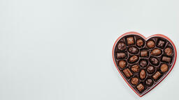 Candy and Hearts  image 3