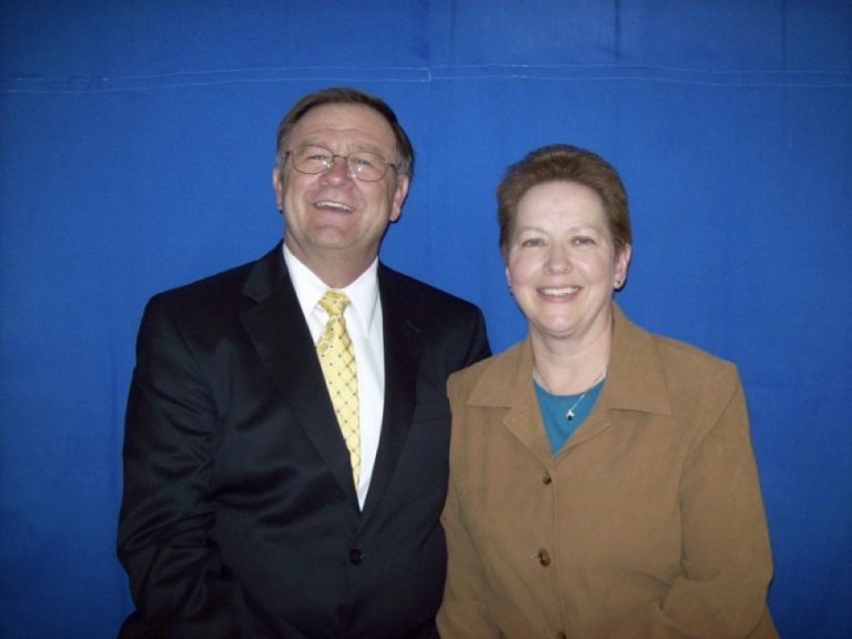 Staff Pictures.004-768X576