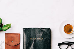 Desk Layout  image 2