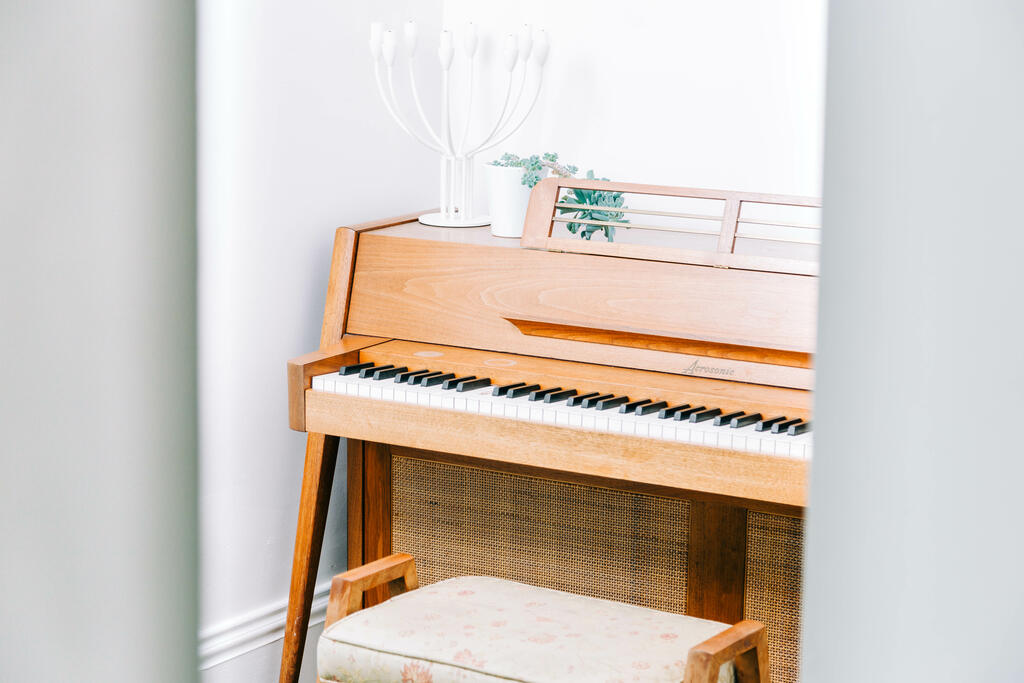 Piano large preview
