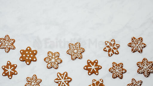 Snowflake Gingerbread Cookies