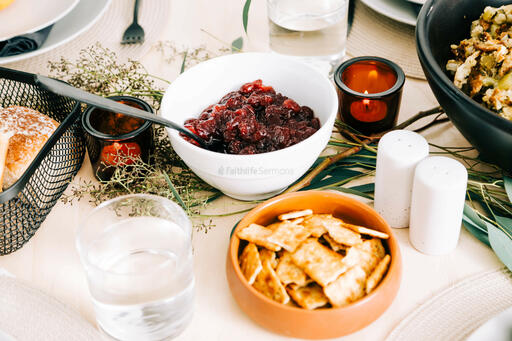 Thanksgiving Table