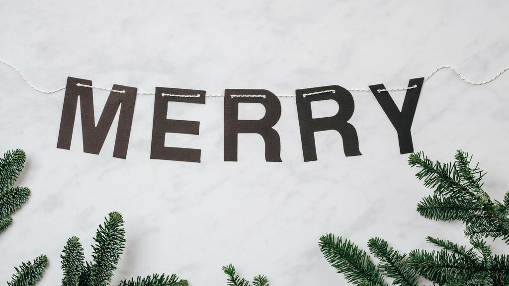 Merry Banner large preview