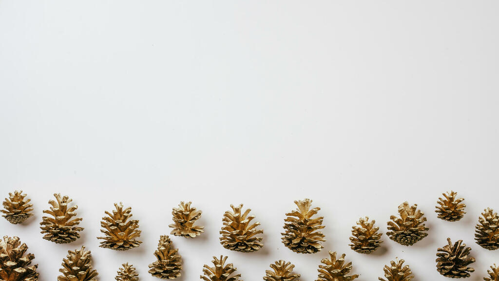 Gold Pinecones large preview