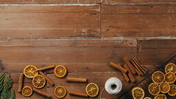 Orange and Cinnamon Stick Garland  image 2