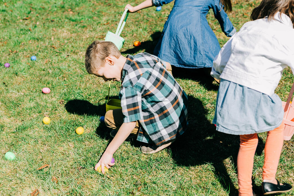 Kids in an Easter Egg Hunt large preview