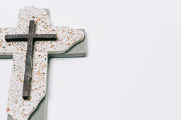 Speckled Tile and Stone Cross  image 9