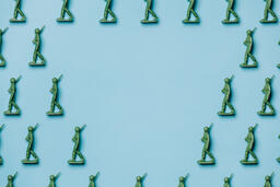 Toy Soldiers  image 5