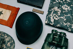 Vintage U.S. Military Items  image 13