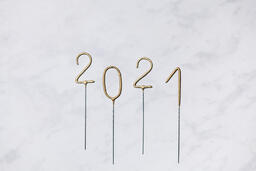 2021 Sparkler Candles with Confetti  image 3
