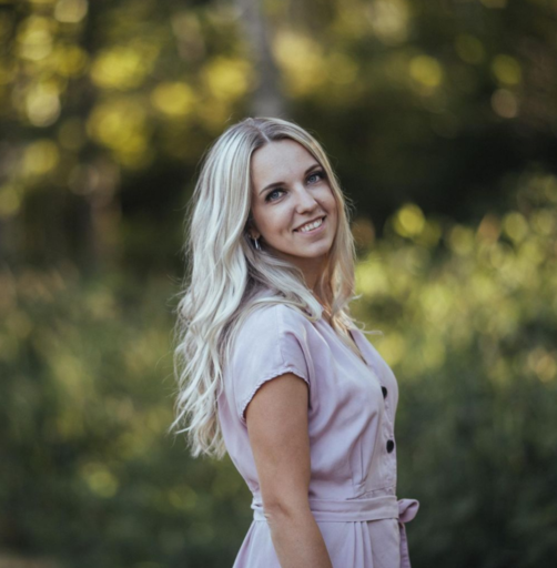 Katya Melnik, Women's Ministry