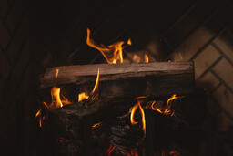 Fireplace  image 4