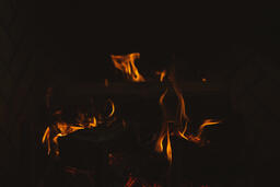Fireplace  image 3